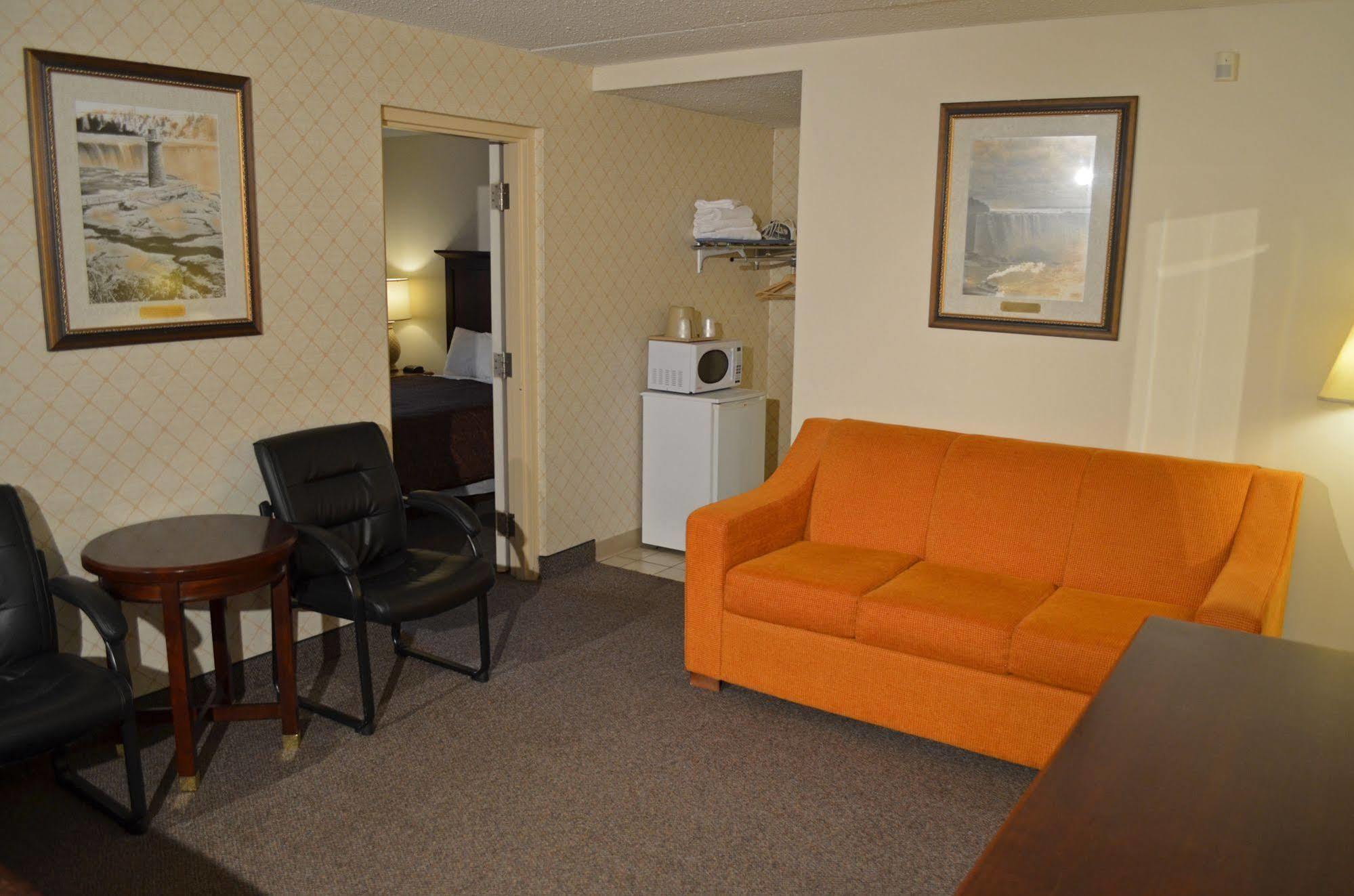 Super 8 By Wyndham Niagara Falls By The Falls Exteriér fotografie